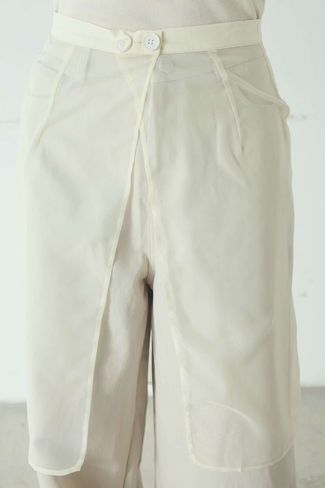 [SET]ミックスメッシュキーネックプルオーバー+シアーチュールレイヤードワイドパンツ(2set)