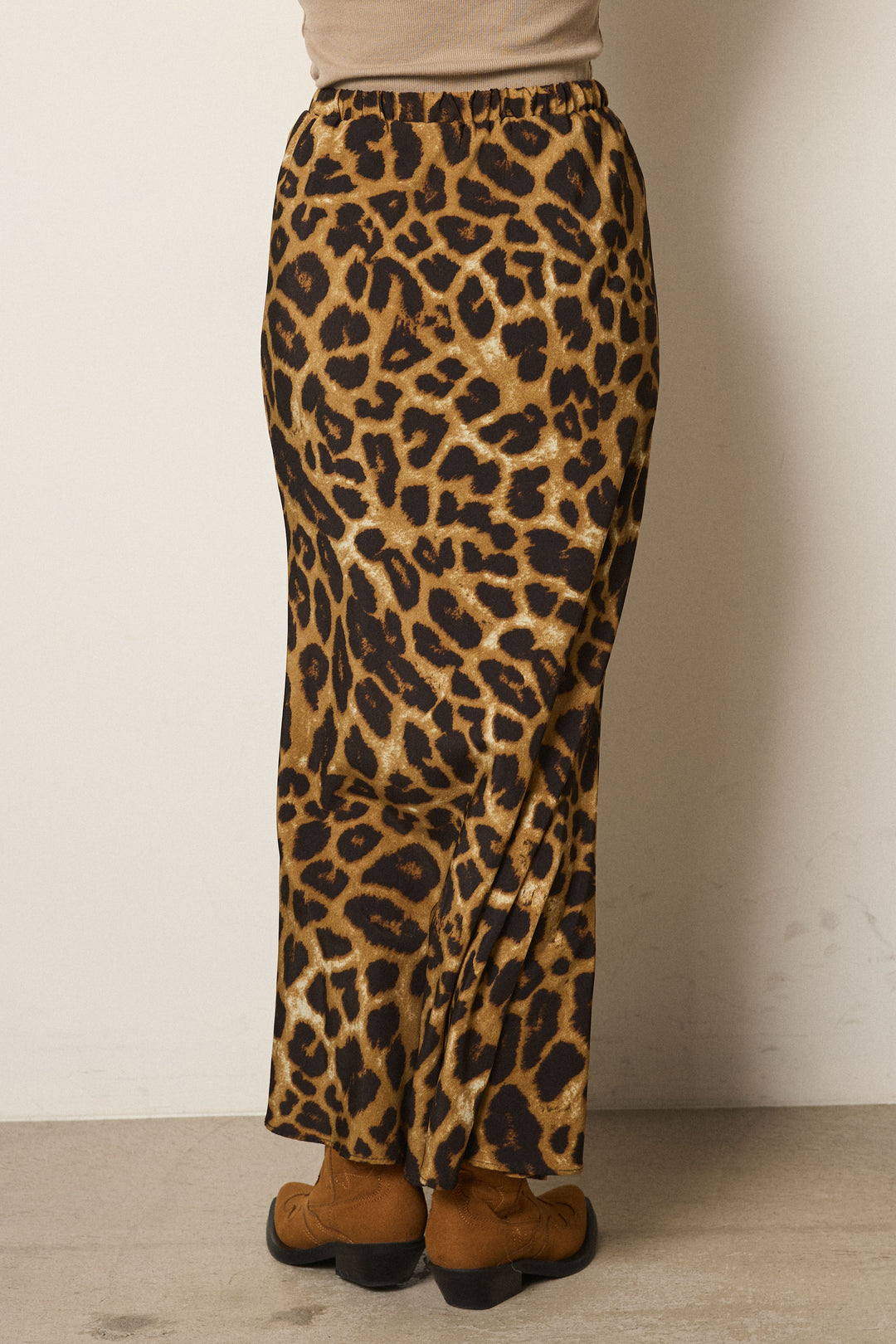 [SET]襟コーデュロイデニムカバーオール+レオパードサテンナロースカート(2set)