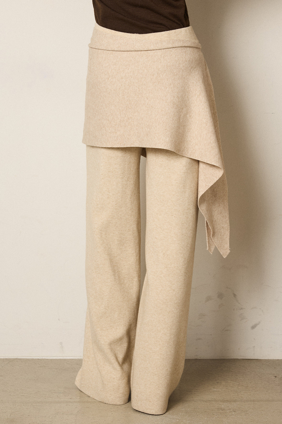 ウエスト巻きニットパンツ