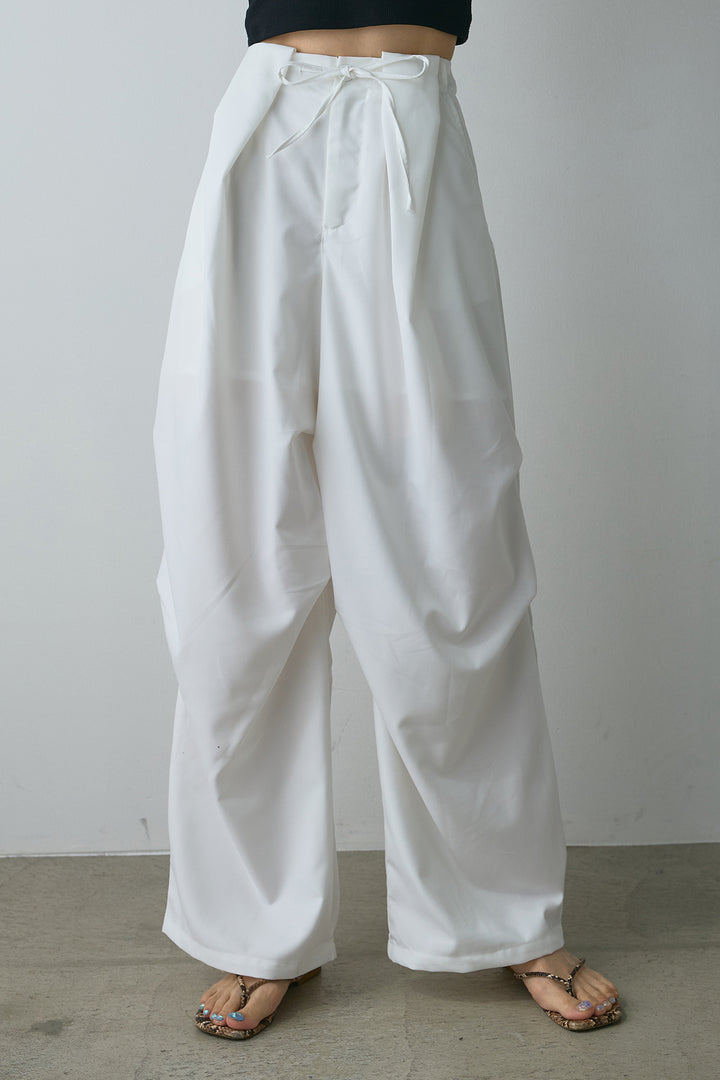 [SET]サテンクロップドシャツ+デザインタックパンツ(2set)