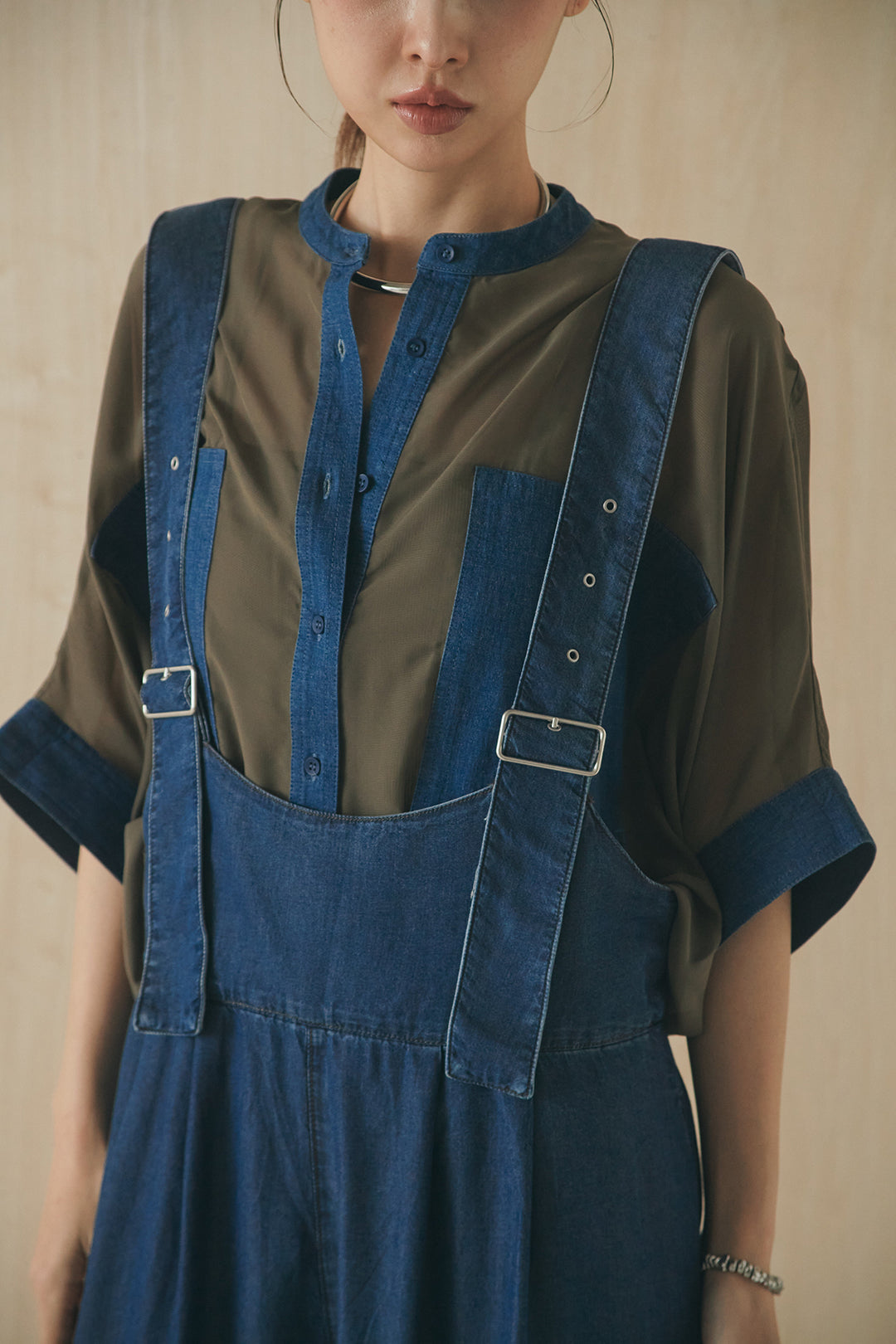 [SET]半袖モノトーングラフィックトップス+前後2WAYテンセルデニムサロペット(2set)