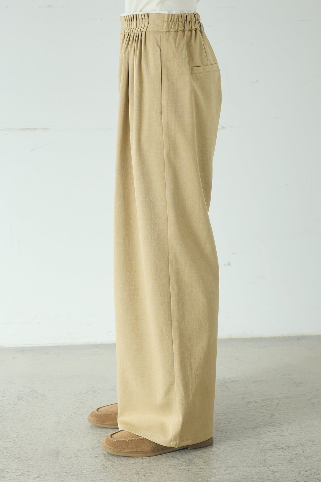 [SET]ノーカラーフロントギャザージップアウター+ツイルメニータックパンツ(2set)