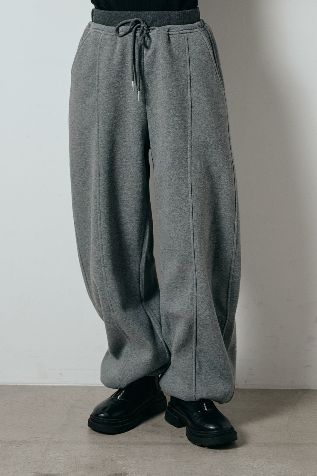 スウェットワイドカーブパンツ