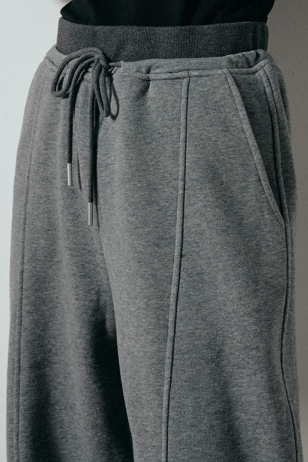 [SET]ルーズアニマルモヘアニットトップス+スウェットワイドカーブパンツ(2set)