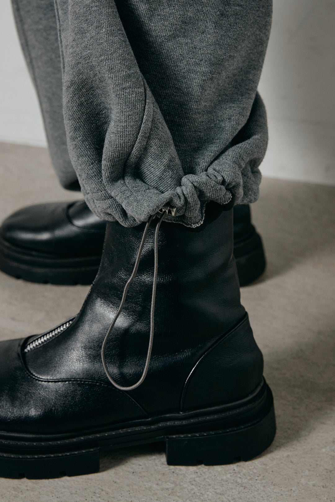 [SET]ケーブルリラックスショートニット+スウェットワイドカーブパンツ(2set)