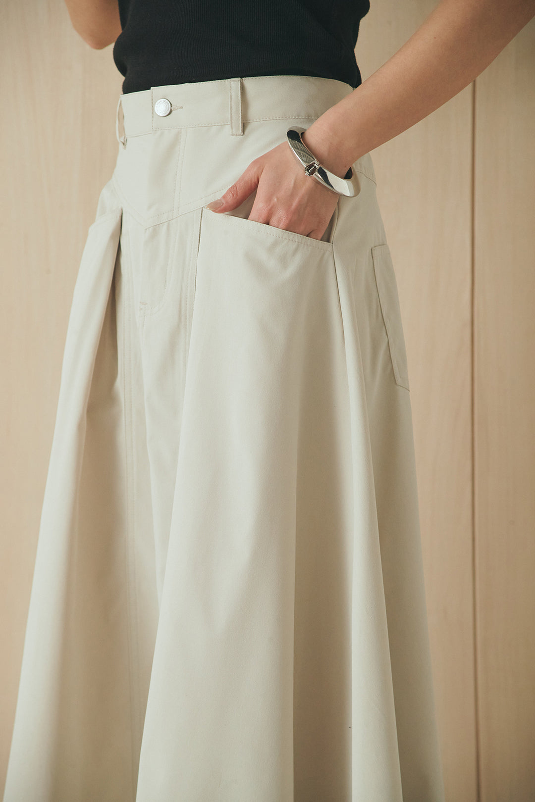 [SET]フロントテープデザイン半袖カーディガン+ミリタリーツイルタックフレアスカート(2set)