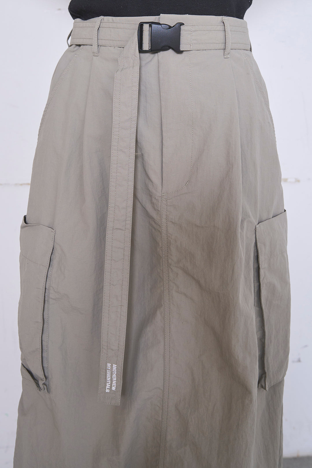 撥水加工ナイロンスカート