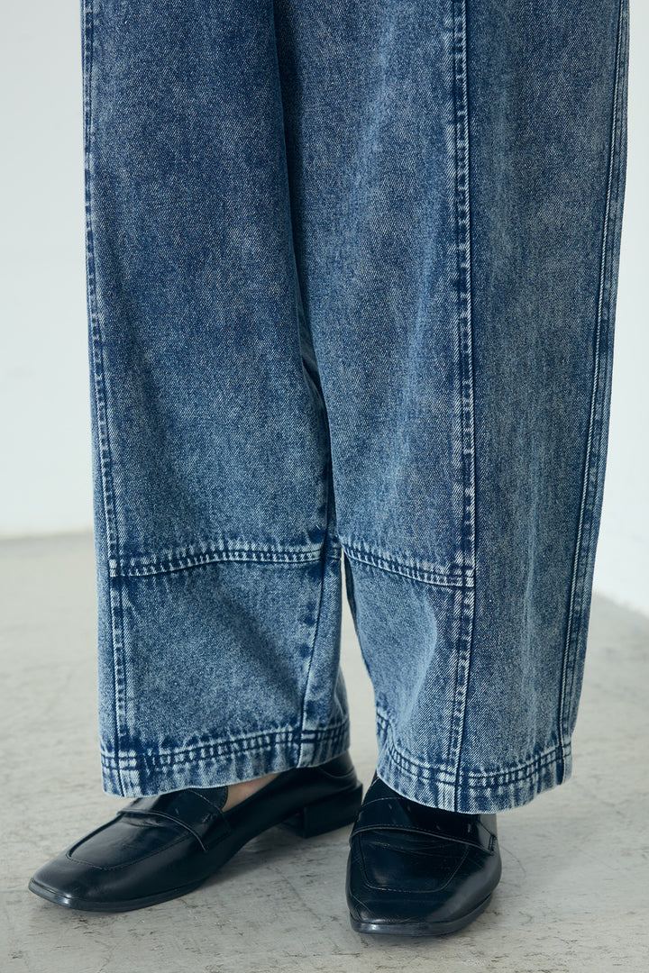 カラーデニムケミカル加工コクーンパンツ