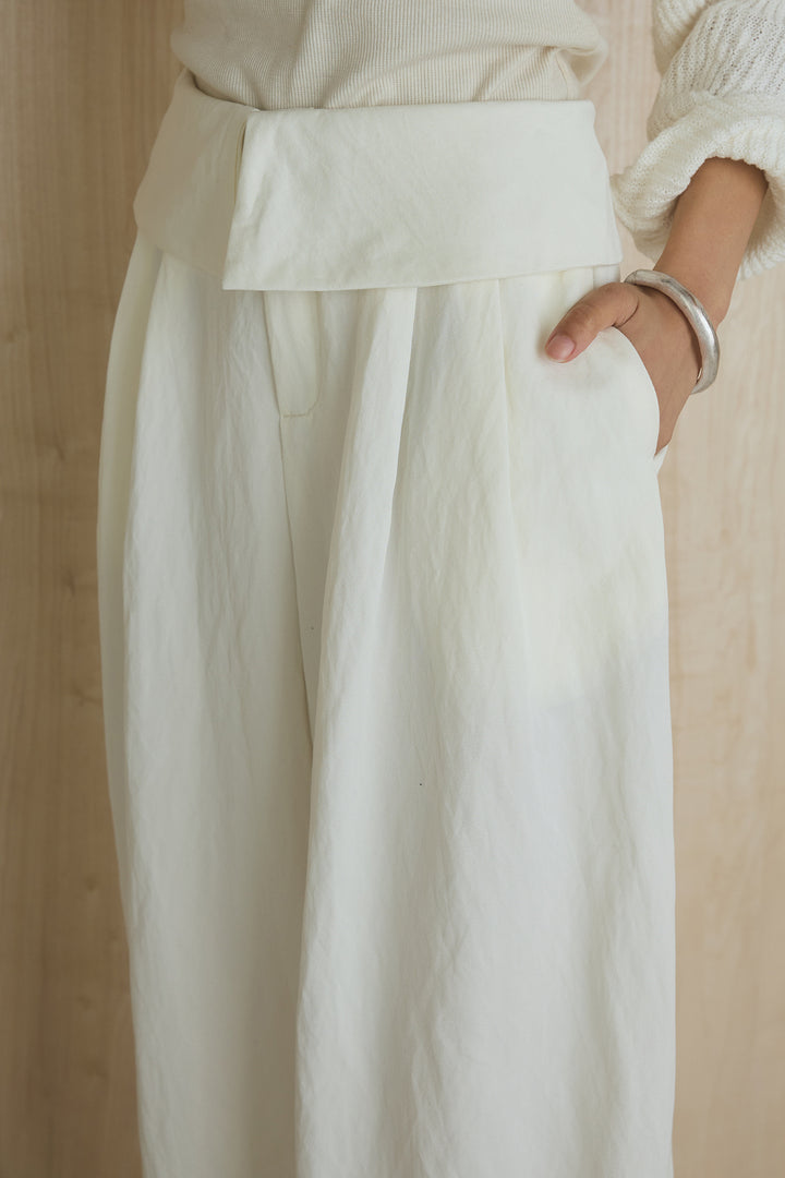 ウエスト折り返しワイドパンツ