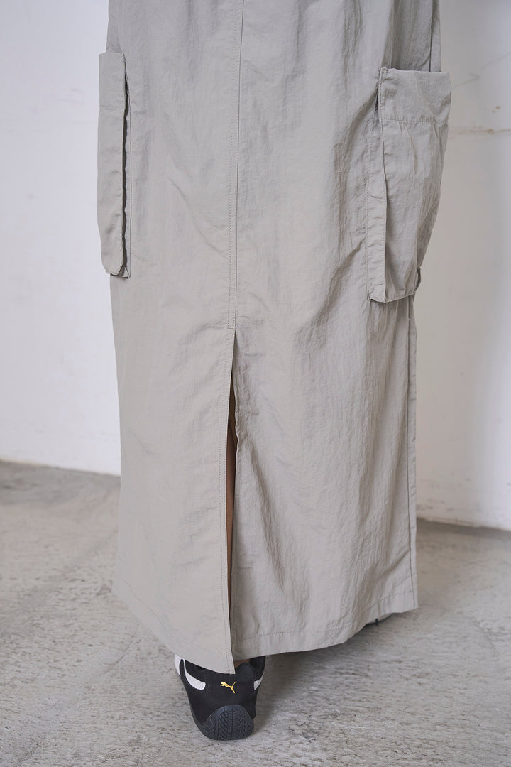 [SET]リサイクルポリニュアンス釦カーデ+撥水加工ナイロンスカート(2set)