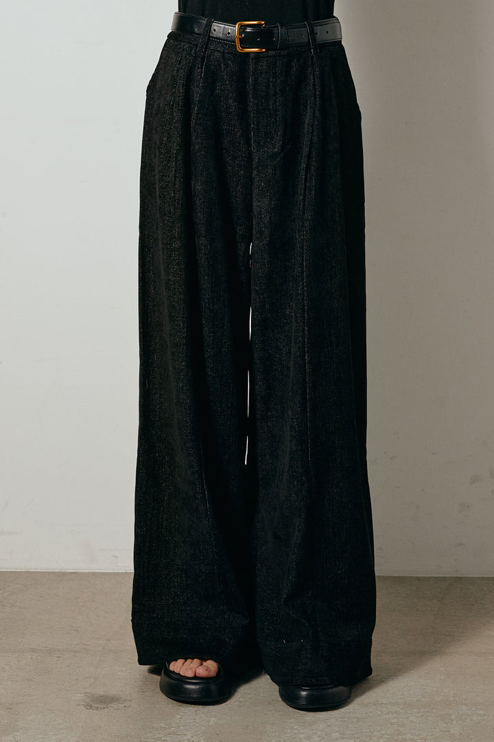 フェイクレザーベルト付きスウェードライクワイドパンツ