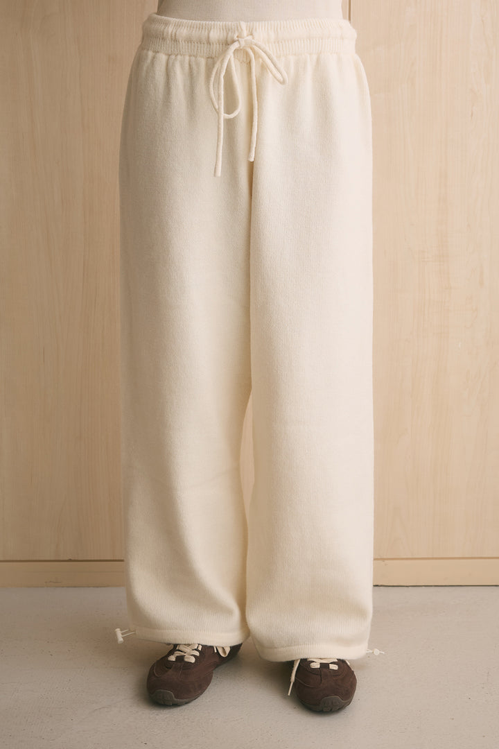 ドロストニットワイドパンツ