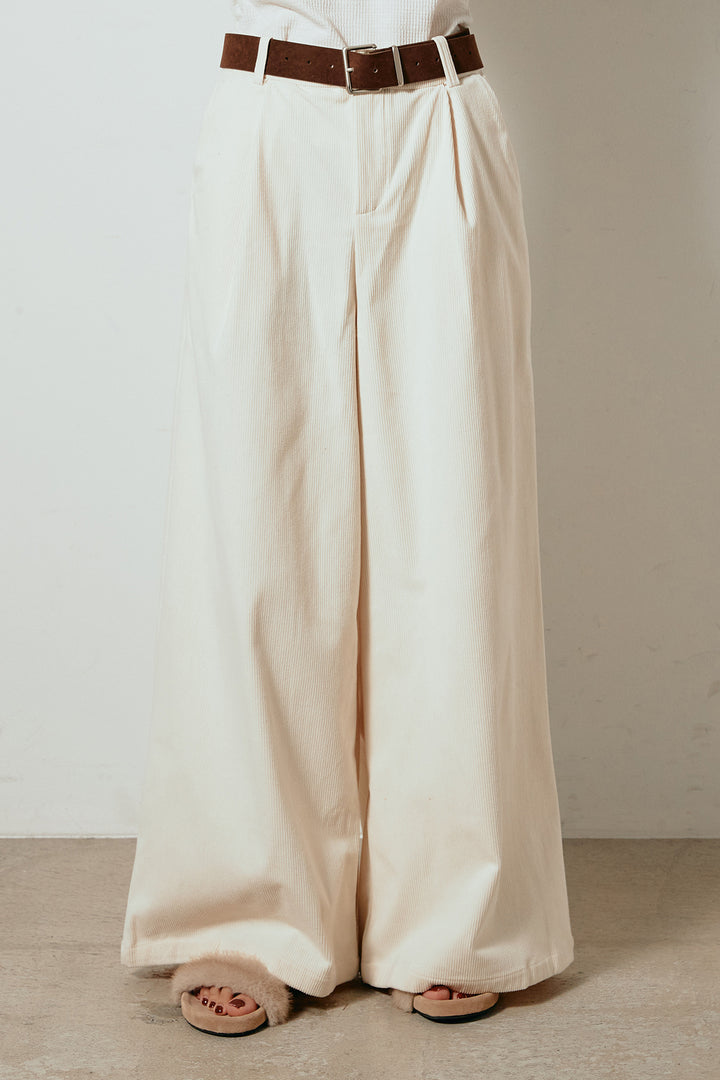 [SET]シャギージャガードニットトップス+太ベルト付きコーデュロイタックパンツ(2set)