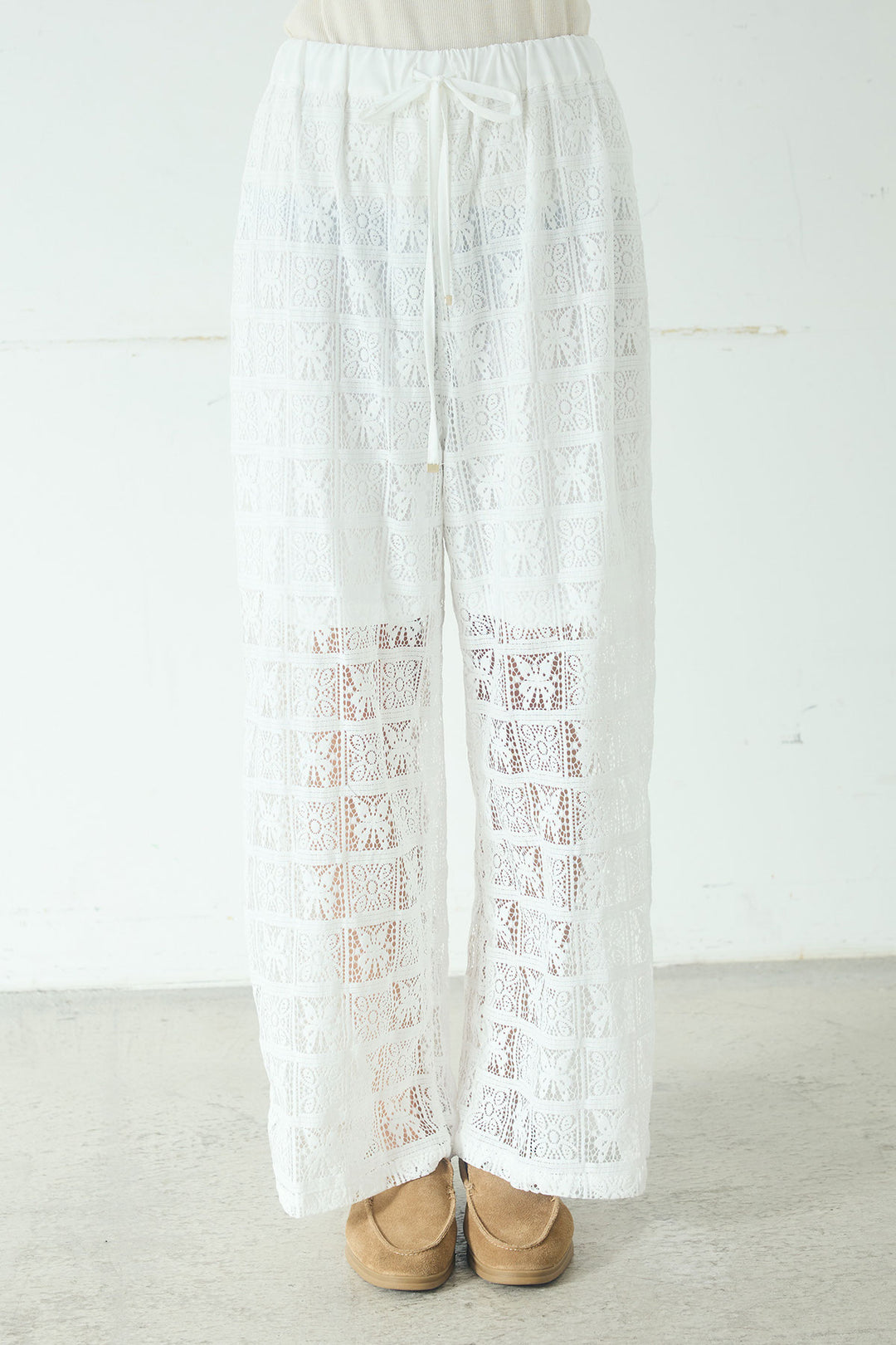 [SET]デニムオーバーサイズジャケット+パッチワークレースイージーパンツ+パッチワークレースショート丈フードシャツ(3set)