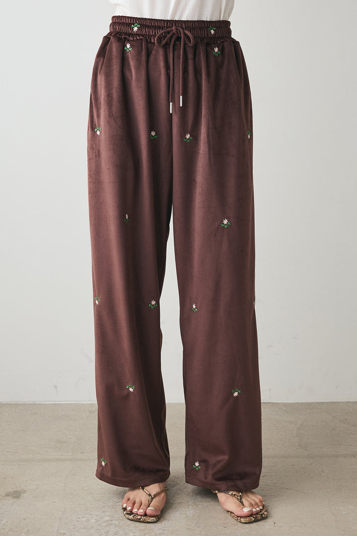 小花刺繍リラックスベロアパンツ