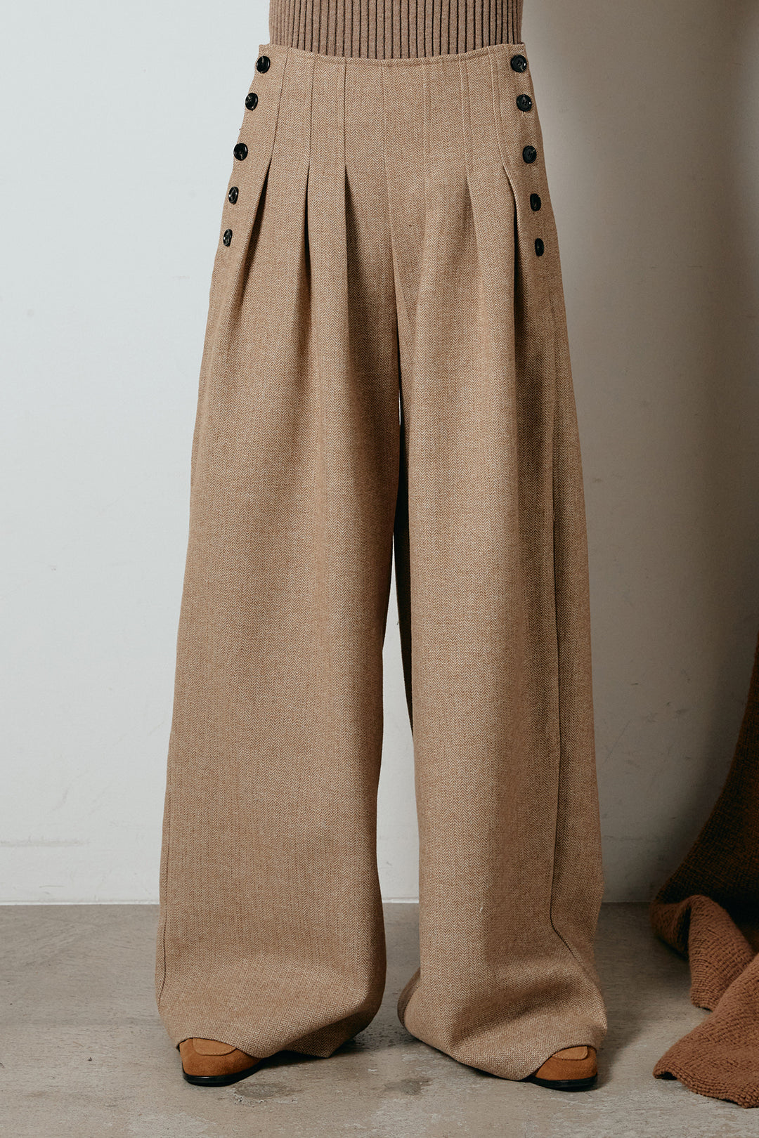 [SET]ルーズクラッシュツイルシャツ+サイドボタンツイードタックパンツ(2set)