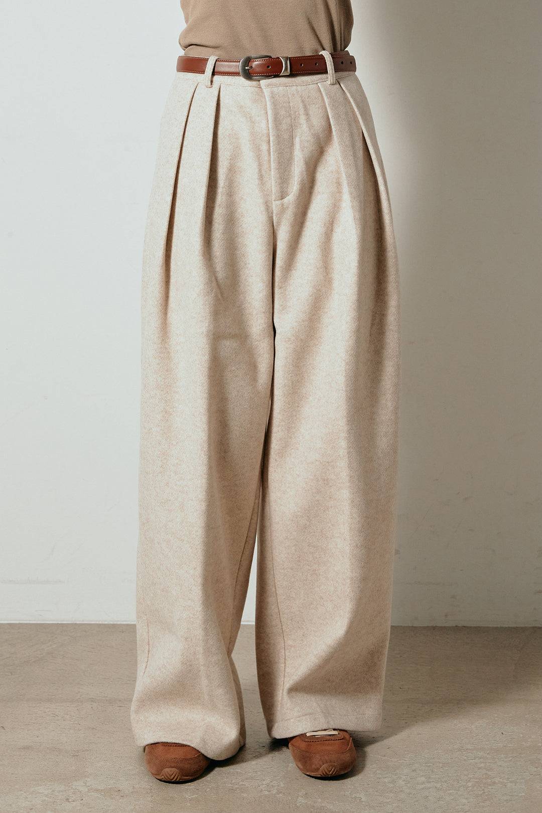 [SET]ミックスシープファースタンドブルゾン+フェイクウールタックトラウザーズパンツ(2set)