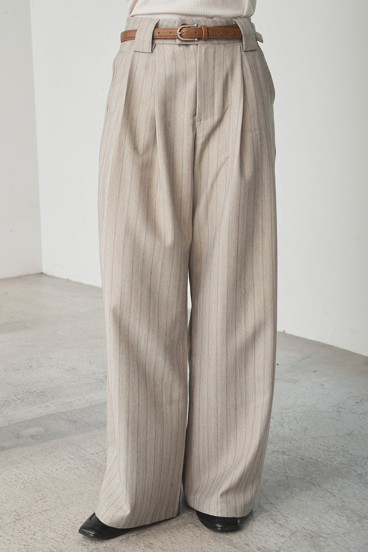 [SET]シアー×ポンチブルゾン+細ベルト付きピンストライプワイドパンツ(2set)