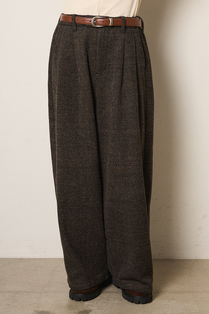 起毛タック入りツイードワイドパンツ