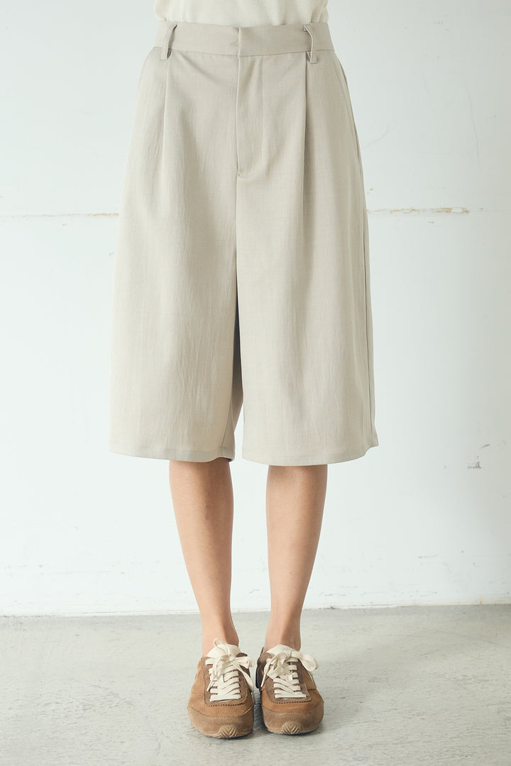 [SET]ベルト付きスタンドネックアウター+ツイルタックハーフパンツ(2set)