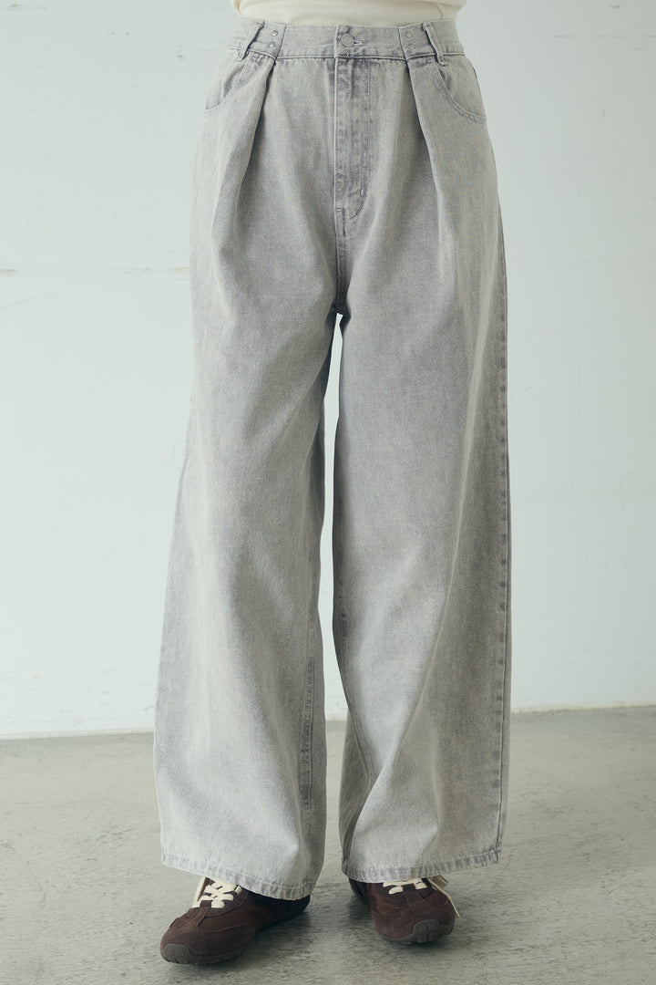 カラーデニムタックカーブパンツ