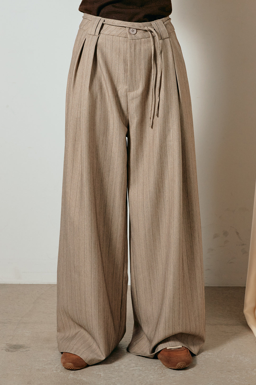 [SET]アーガイル柄ポロニットトップス+ストライプヘリンボーンパンツ(2set)