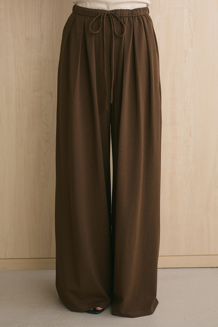 リラックスタックロングパンツ