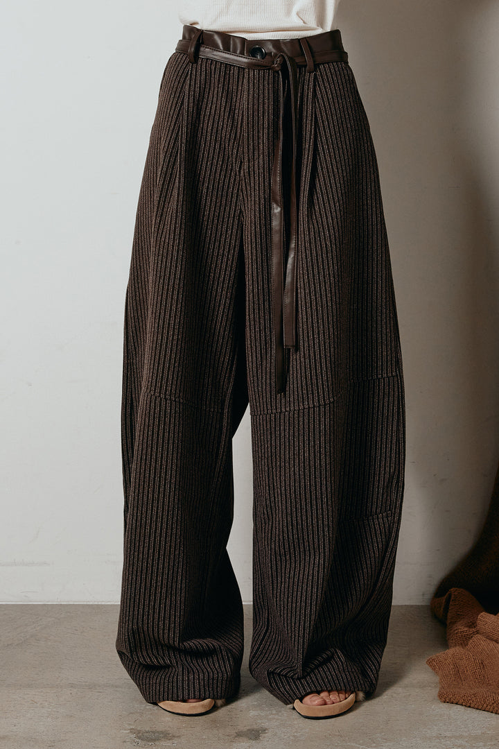 レザーライク配色ストライプパンツ