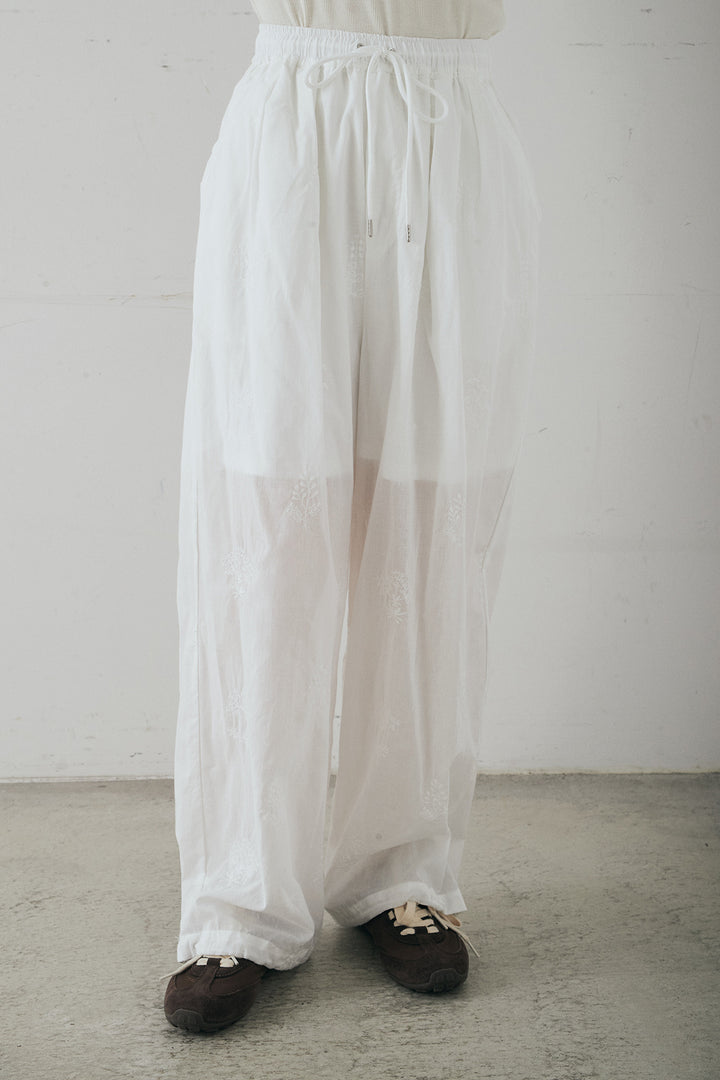 刺繍ローンタックイージーパンツ