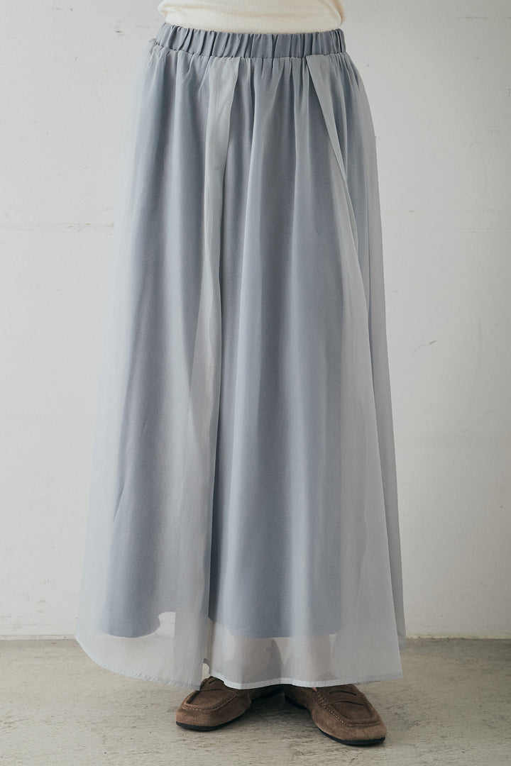 リラックスシアーフレアスカート