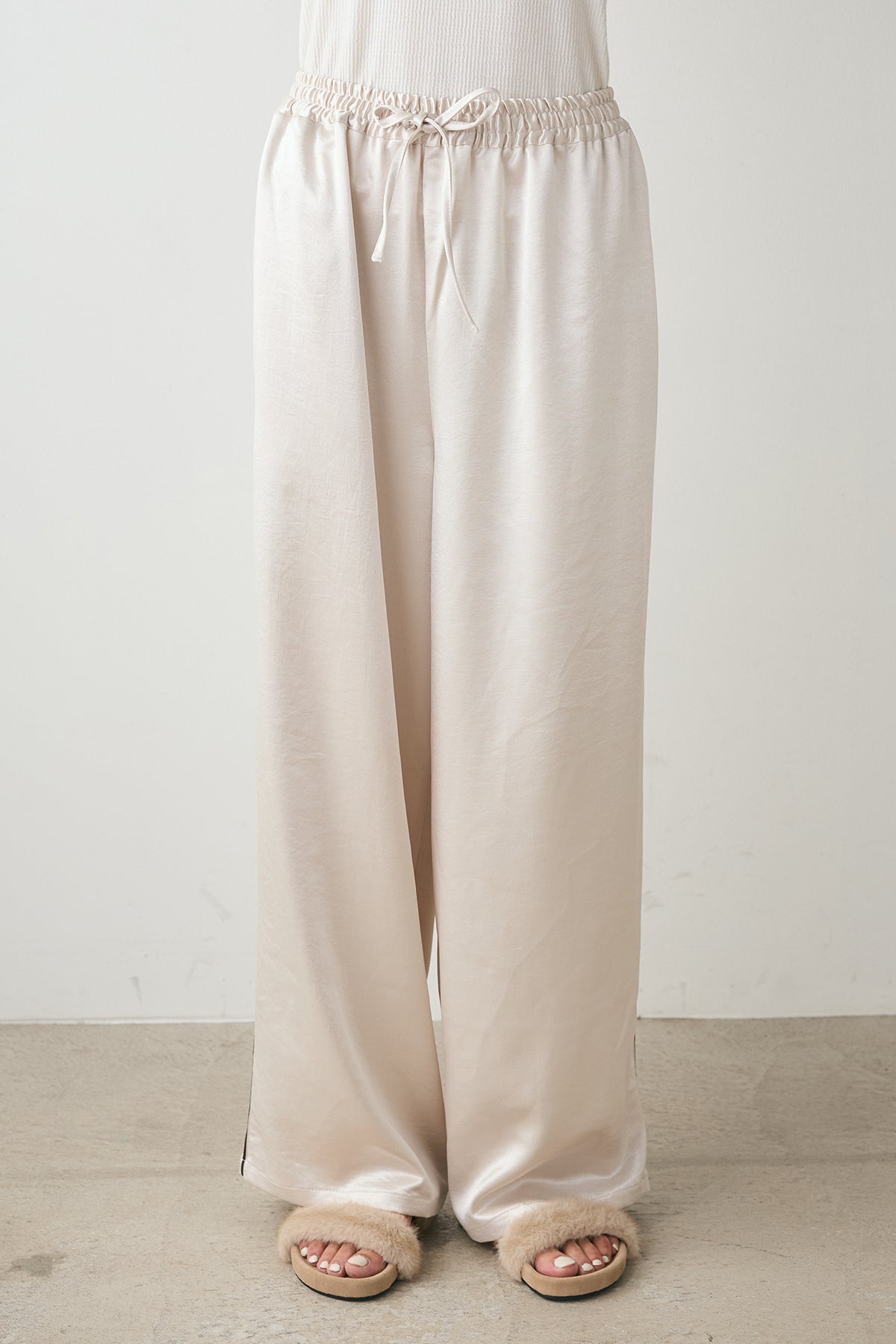 セシカブルー　カジュアルパンツ PANTS – ESICA