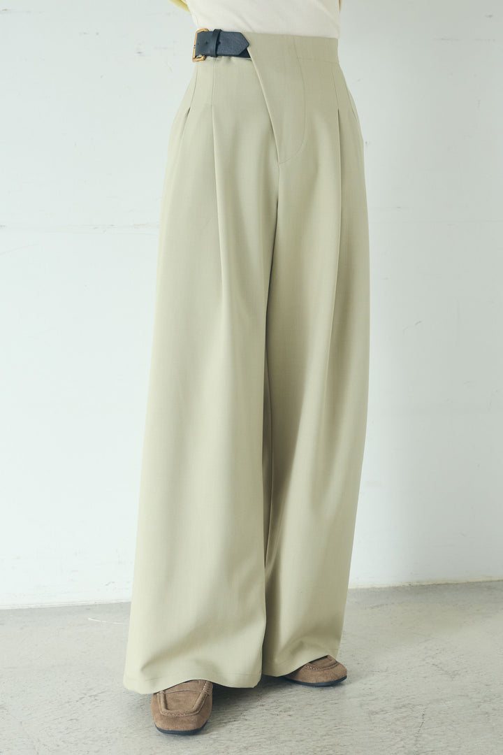 [SET]バイカラーニットレイヤード風プルオーバー+サイドベルトタック入りスラックス(2set)