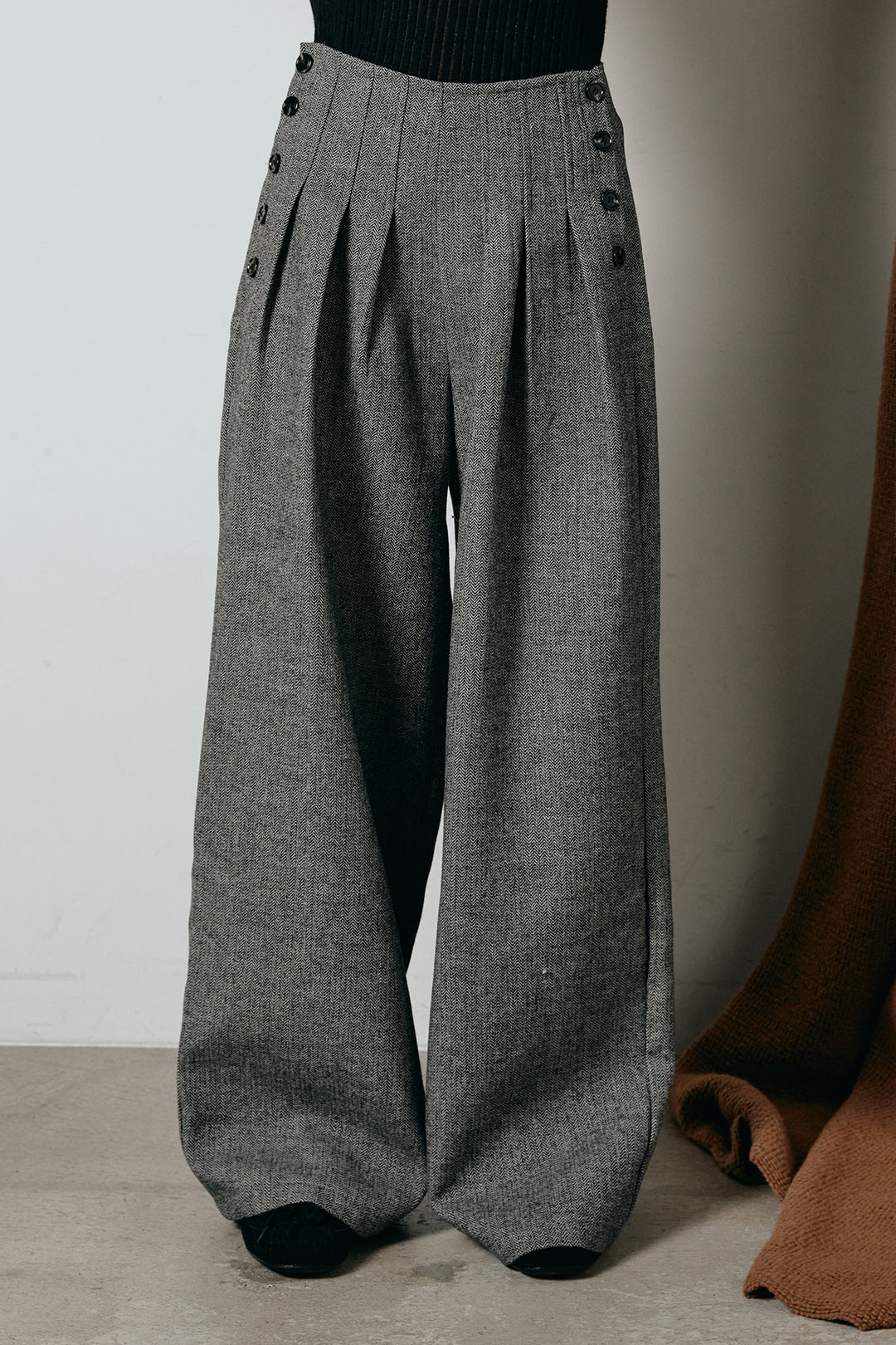 [SET]フリンジタートルショートニット+サイドボタンツイードタックパンツ(2set)