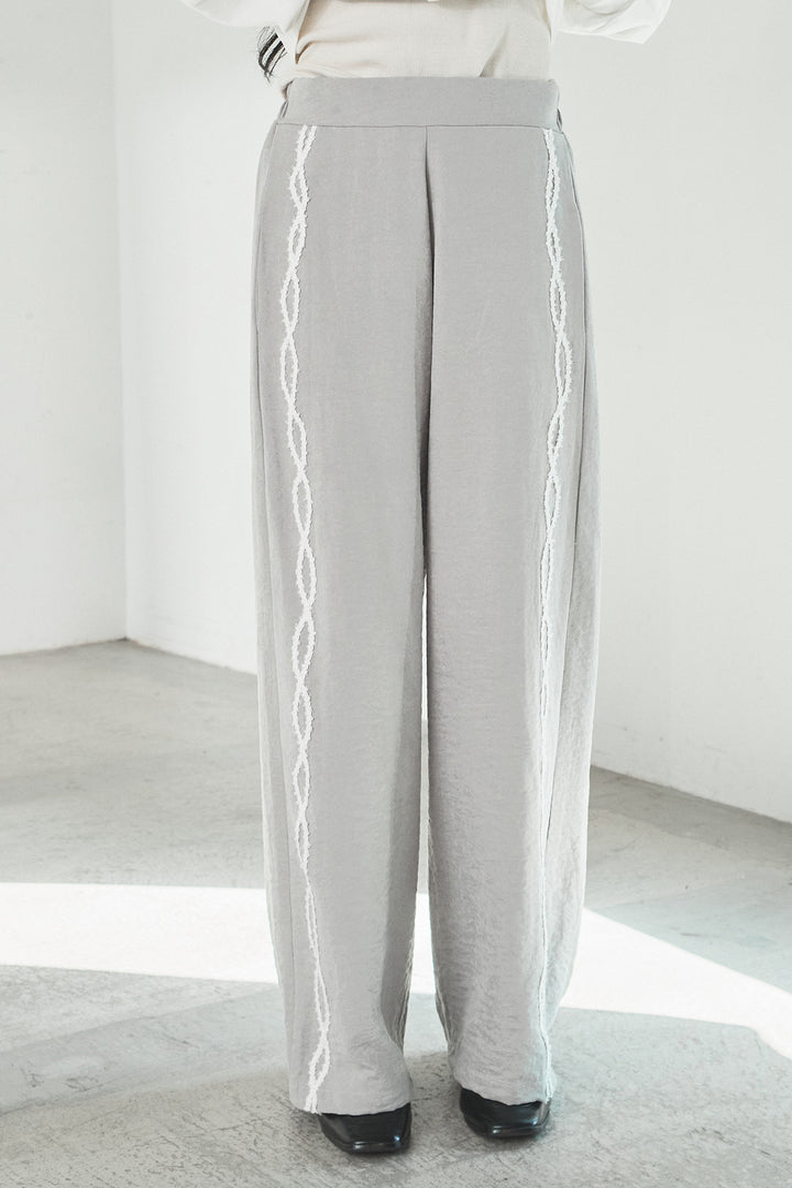 [SET]ニットキャミ付きシャツ+刺繡テープラインパンツ(2set)