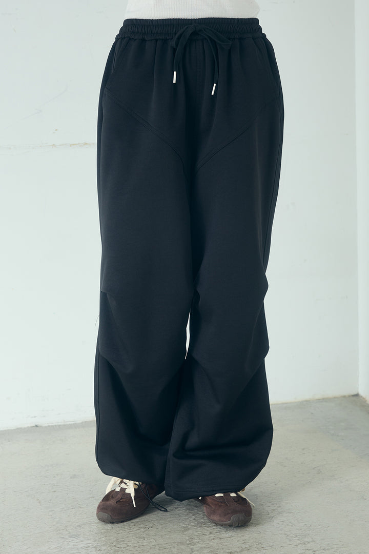 [SET]クリアダンボールプルオーバー+ランダムタックデザインワイドパンツ+フロントロゴビッグプルオーバー(3set)