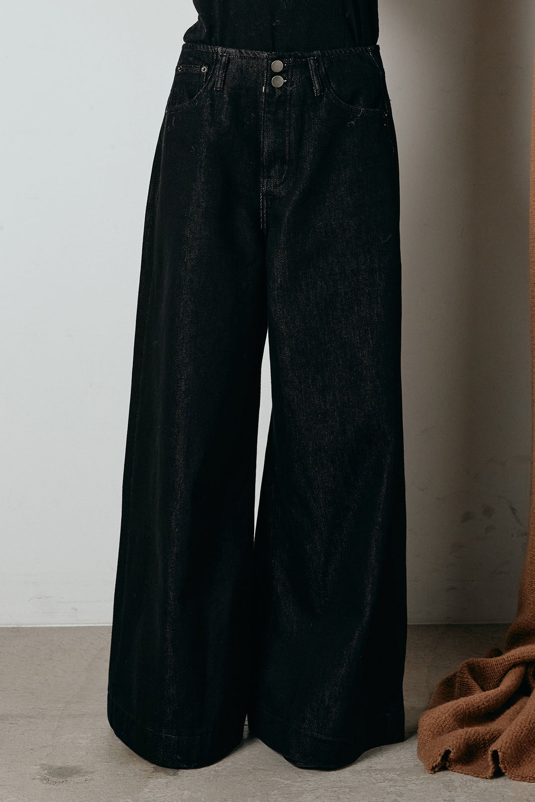 ウエストダブルボタンワイドデニムパンツ