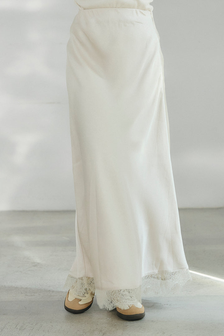 [SET]レースハーフジップアップフーディー+バイアスナローサテンスカート(2set)