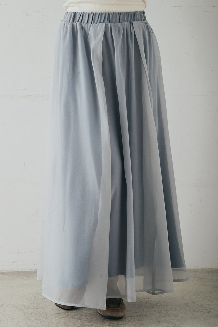 リラックスシアーフレアスカート