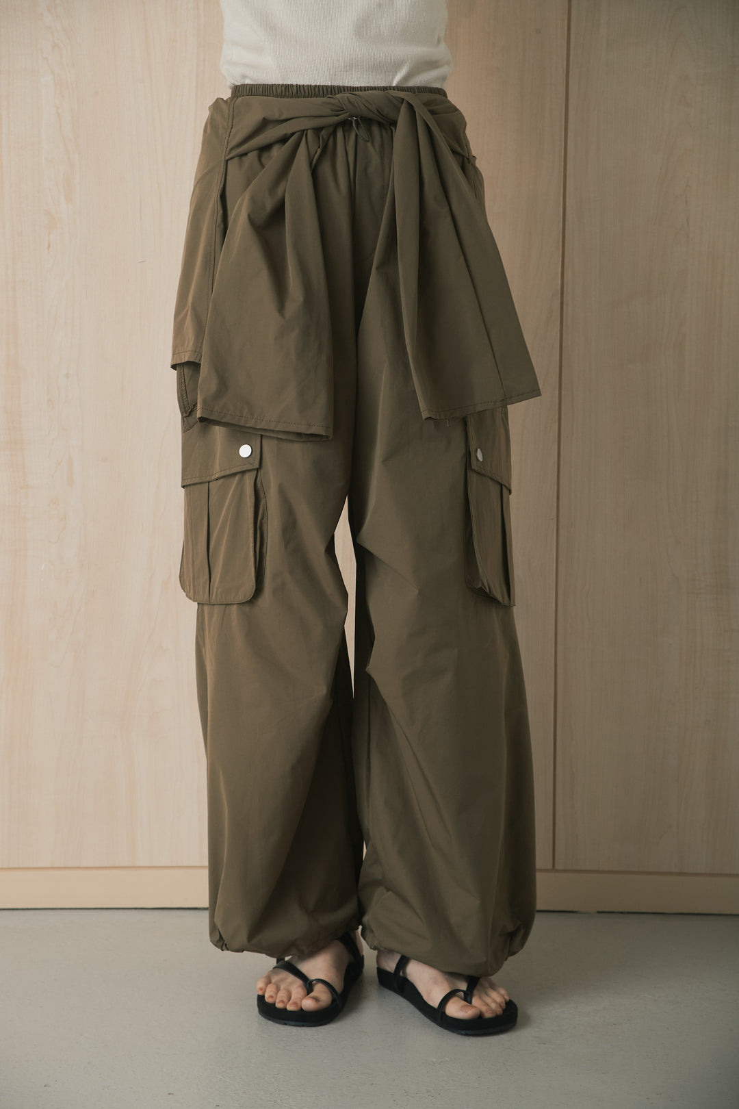 [SET]オーバークロップバルーンカットソー+ウエスト巻き風カーゴパンツ(2set)