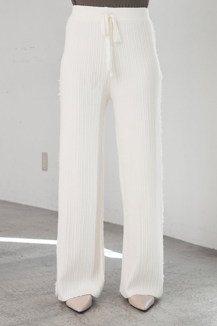 サイドフリンジニットパンツ