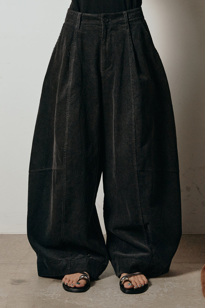 [SET]ウール混透かしロゴニットカーディガン+タック入りコーデュロイワイドパンツ(2set)