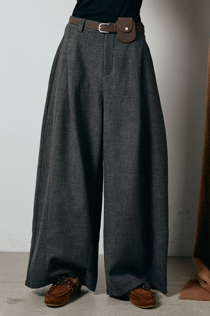 ポーチベルト付きカーブパンツ