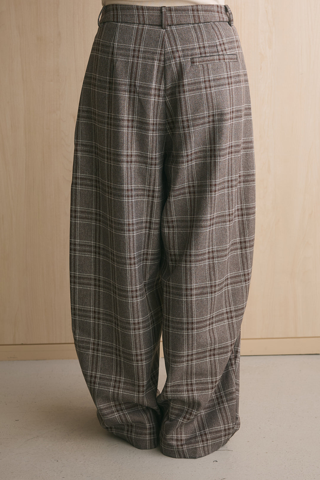[SET]ワイドシルエットポケット付きシャツ+ブリティッシュチェックバレルパンツ(2set)