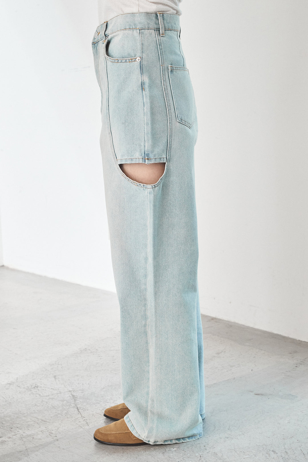 [SET]ケーブルVニットセーター+デニムサイドカットパンツ(2set)