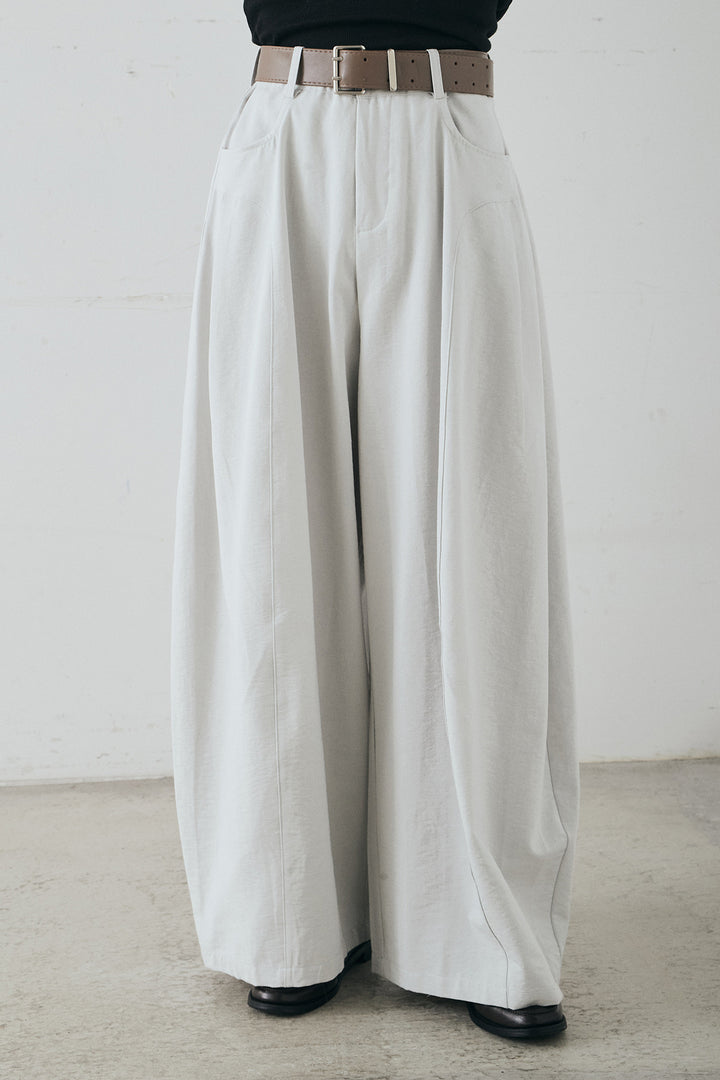 [SET]裾巻きツイストデザインシャツ+ベルト付きサイドタックワイドパンツ(2set)