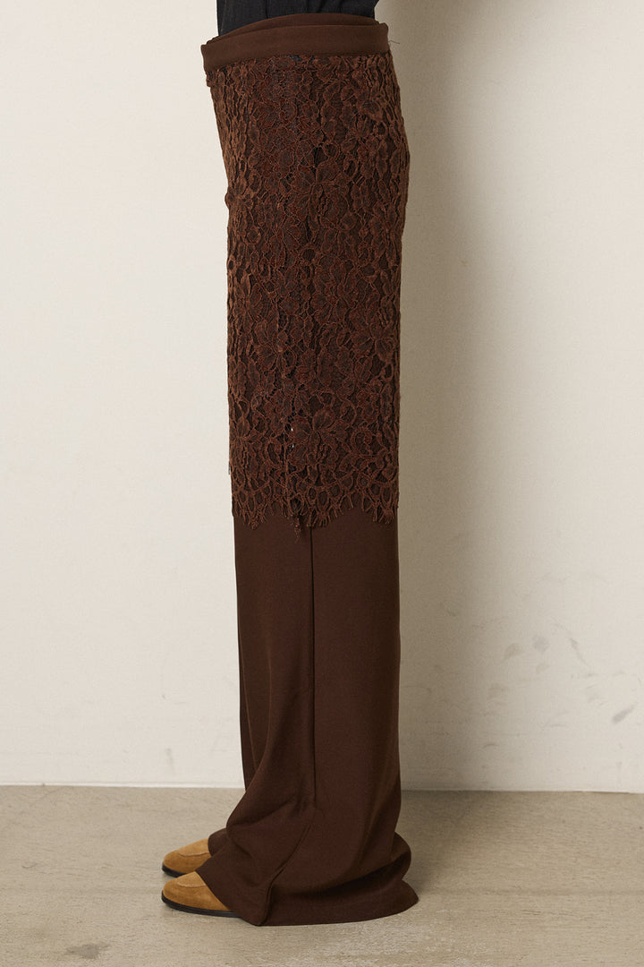 レース刺繍レイヤードフレアパンツ