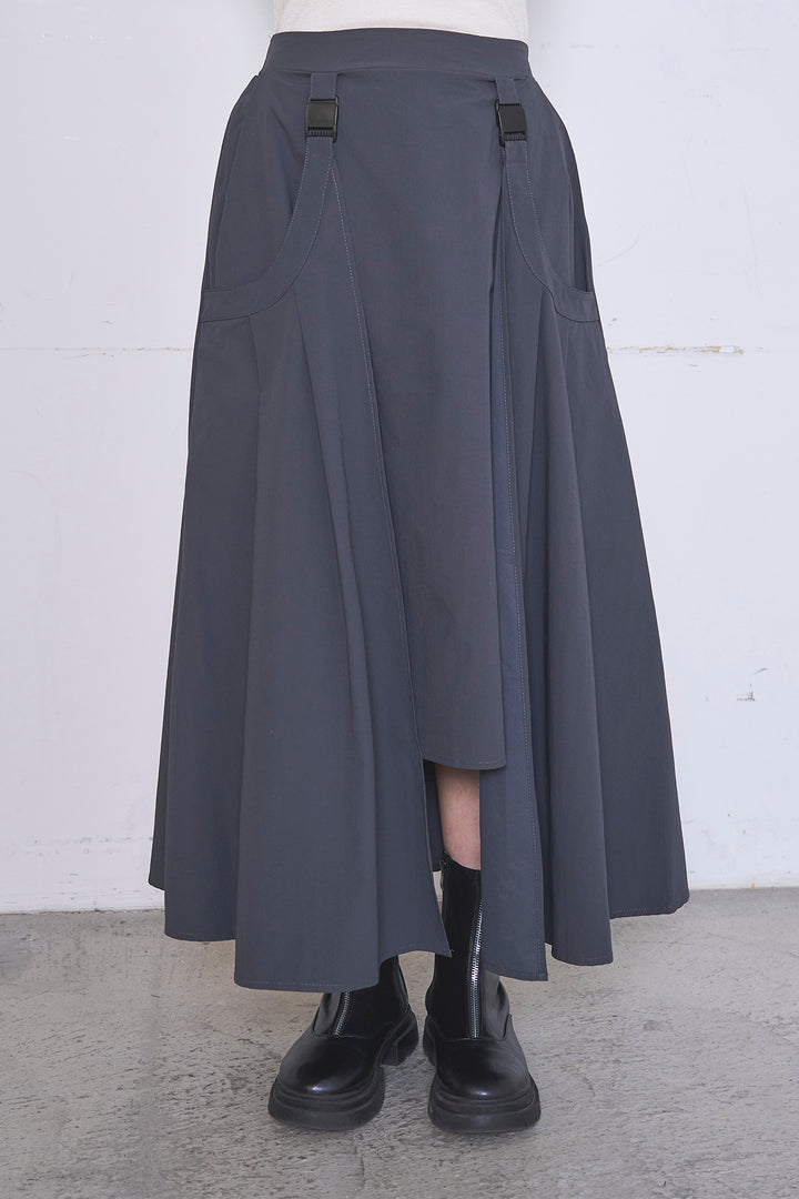 ラップレイヤードアシンメトリーデザインスカート