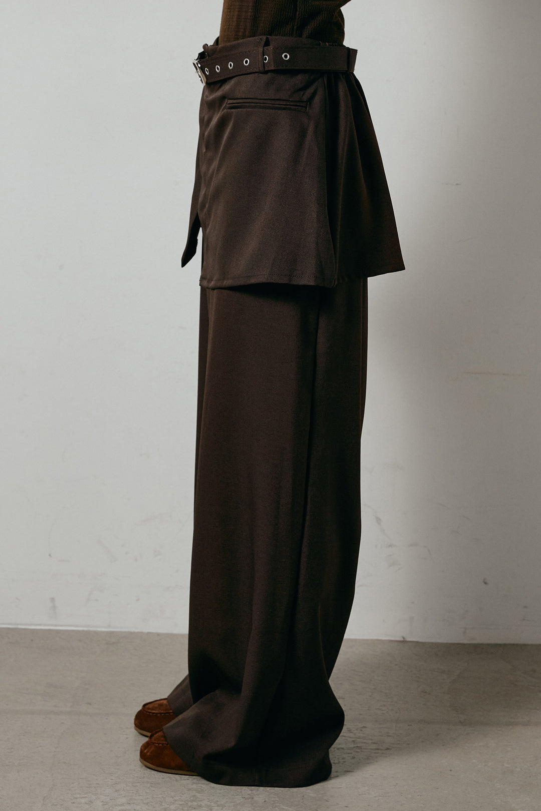 [SET]オーバーサイズ総柄Vネックニットカーディガン+ベルト付きウエストデザインパンツ(2set)