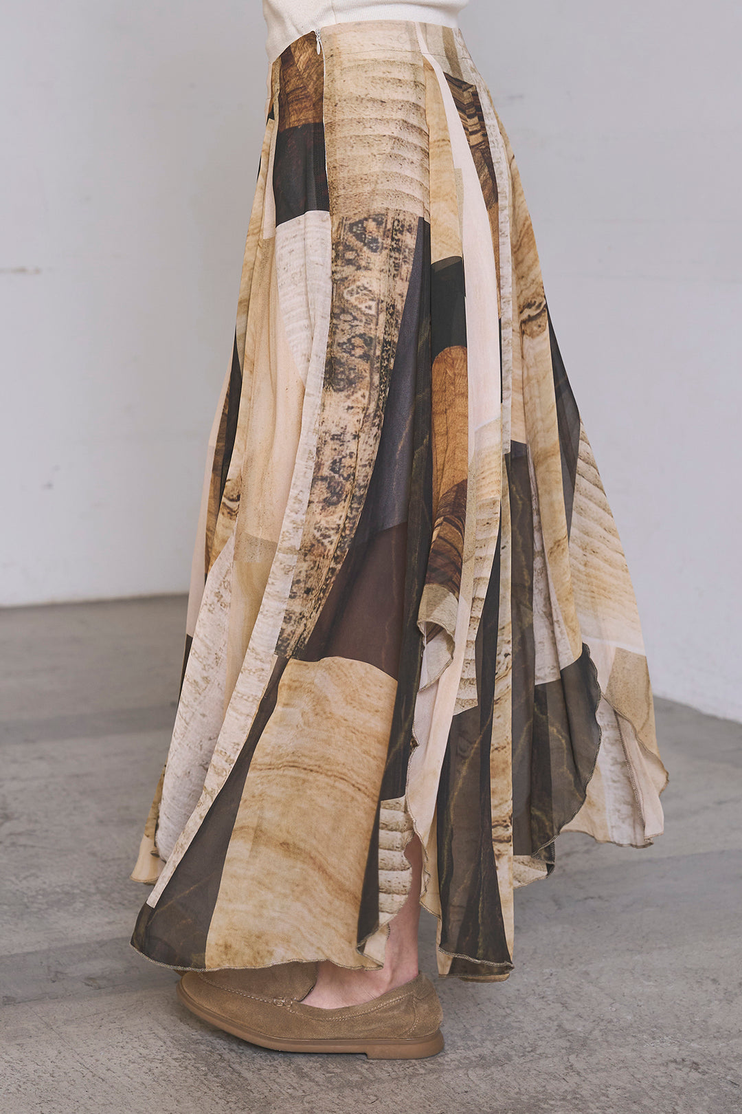 [SET]リネンブレンドシアーサファリシャツ+アートペイント柄スカート(2set)