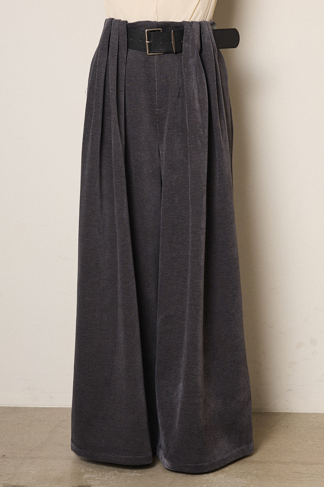 [SET]ボリュームポップコーンニットトップス+ベルトループコーデュロイワイドパンツ(2set)